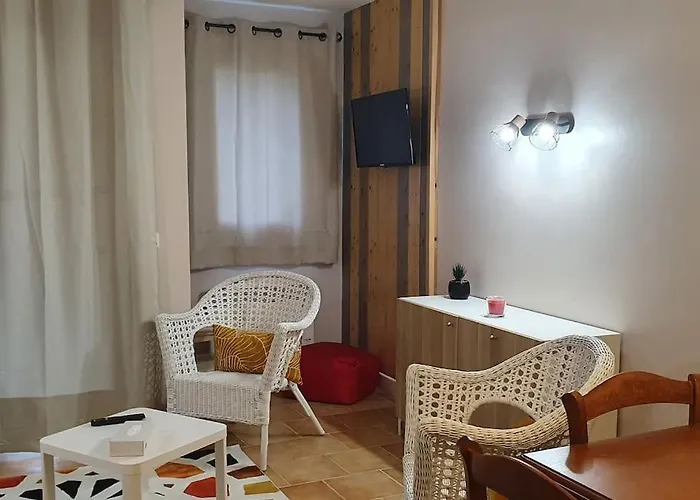 En Rez-de-chaussée - Terrasse&piscine Chauffée *