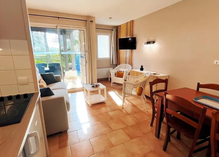 아파트 En Rez-de-chaussee - Terrasse & Piscine Chauffee *