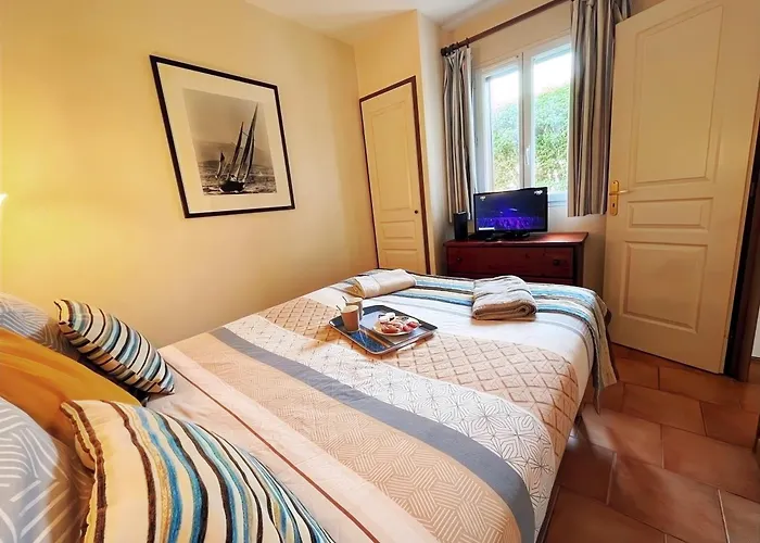 아파트 En Rez-de-chaussee - Terrasse & Piscine Chauffee 도빌